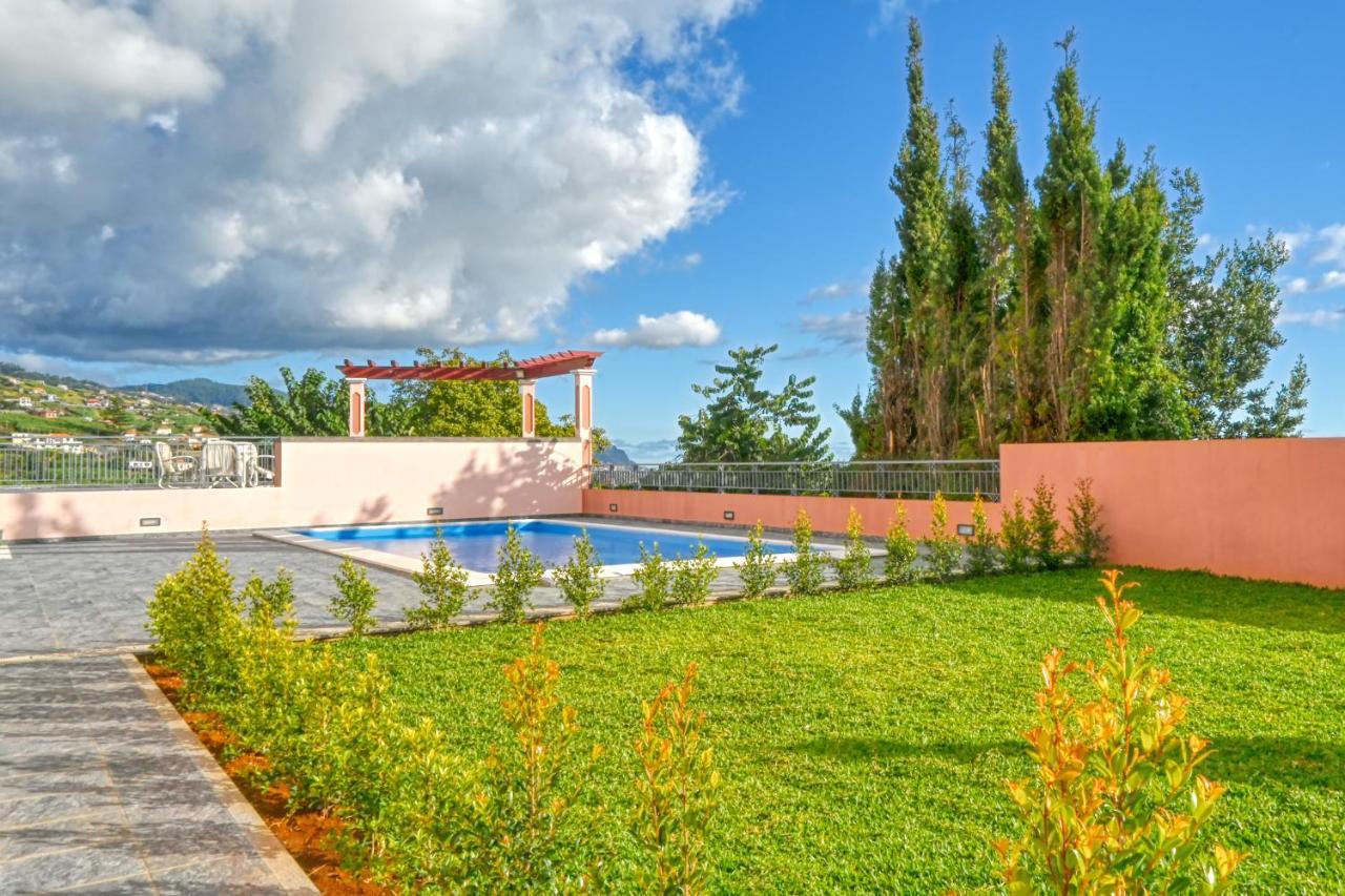 Villa Mendonca, A Home In Madeira Canhas Bagian luar foto